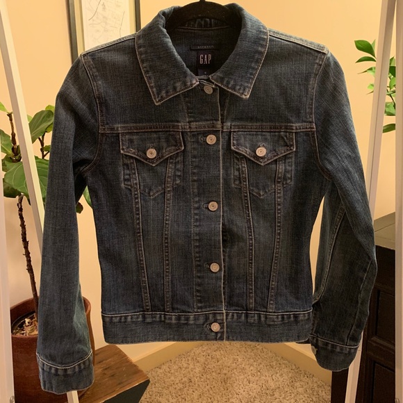 GAP Jackets & Blazers - GAP Denim Stretch Jacket - Size Small